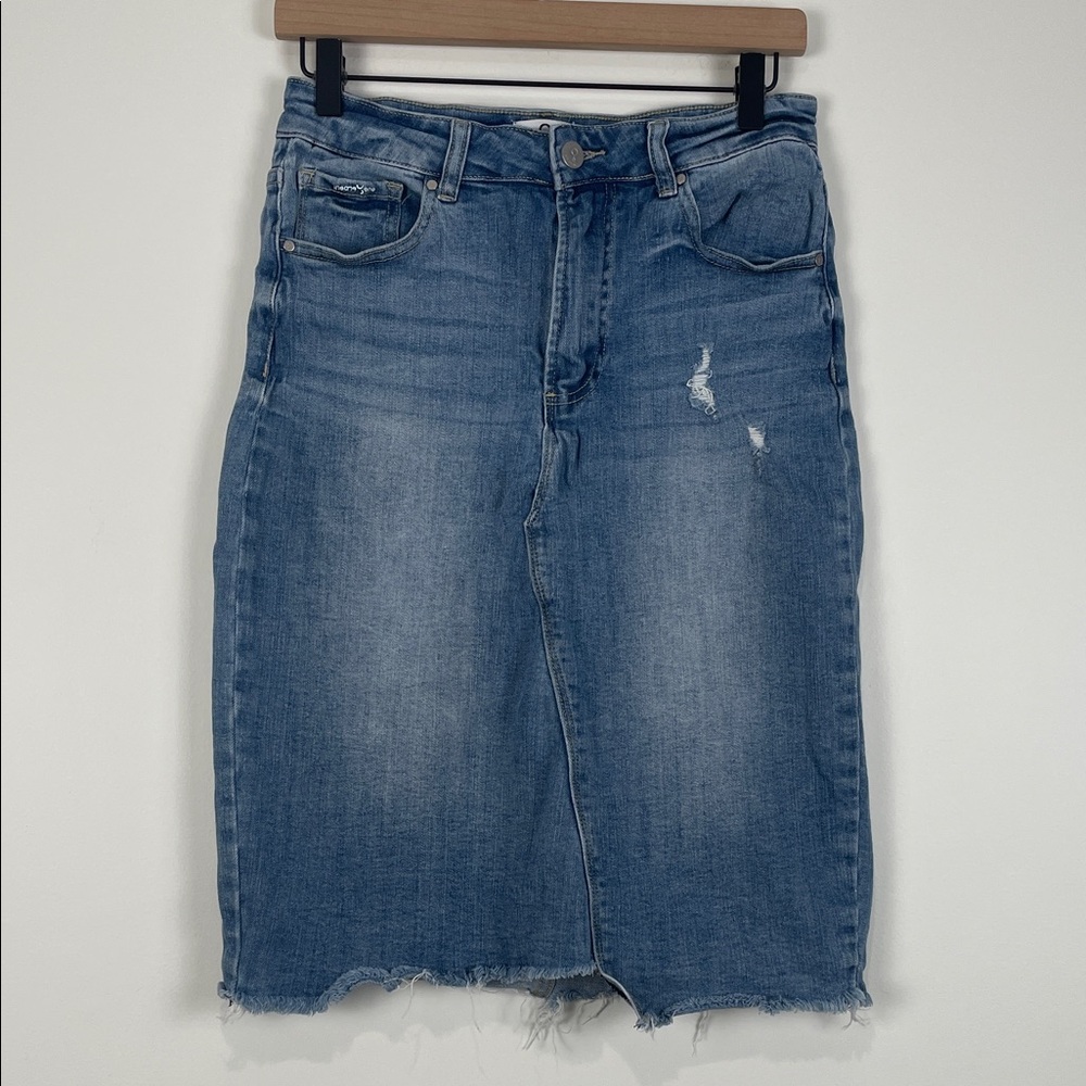 Insane Gene Women’s Medium 28” Distressed Denim Skirt Frayed Hem